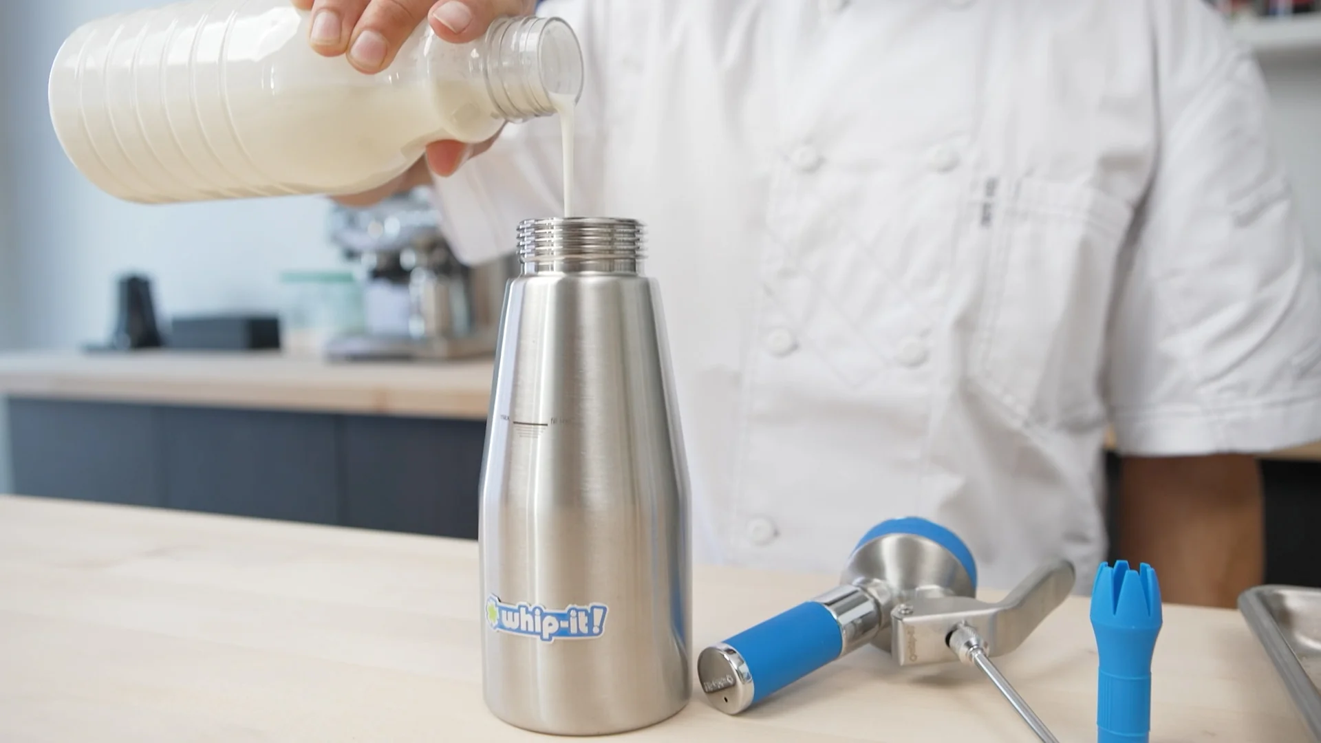 Specialist Dispenser, 1/2L - Image 4